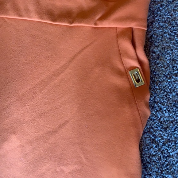 Andrea Jovine Dress with Gold buckle on Pockets. Size 4. - Picture 3 of 3